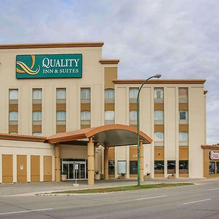 Quality Inn & Suites Winnipeg Exterior photo